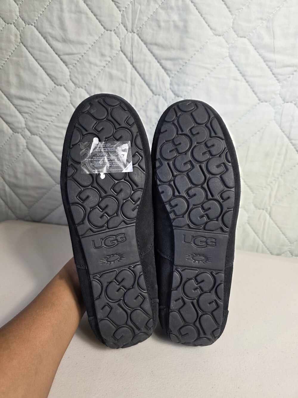 UGG Australia Alder Slip-On Loafer Black Men's Shoes
Size 10 - Picture 3 of 9
